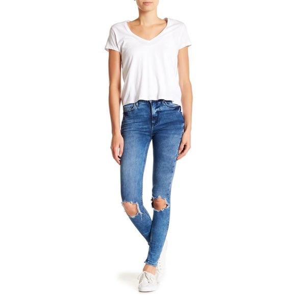 Free People Denim - FREE PEOPLE Busted Knee Skinny Jeans